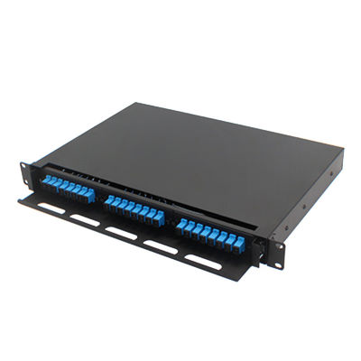 A montagem em rack 1U 24 do painel de remendo da fibra ótica de FTTH retira o núcleo do ST do SC LC FC