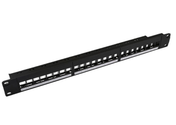 1 painel de remendo portuário do quadro 24 vazios de RU Network Patch Panel C5e descarregou