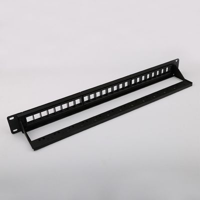 1 painel de remendo portuário do quadro 24 vazios de RU Network Patch Panel C5e descarregou